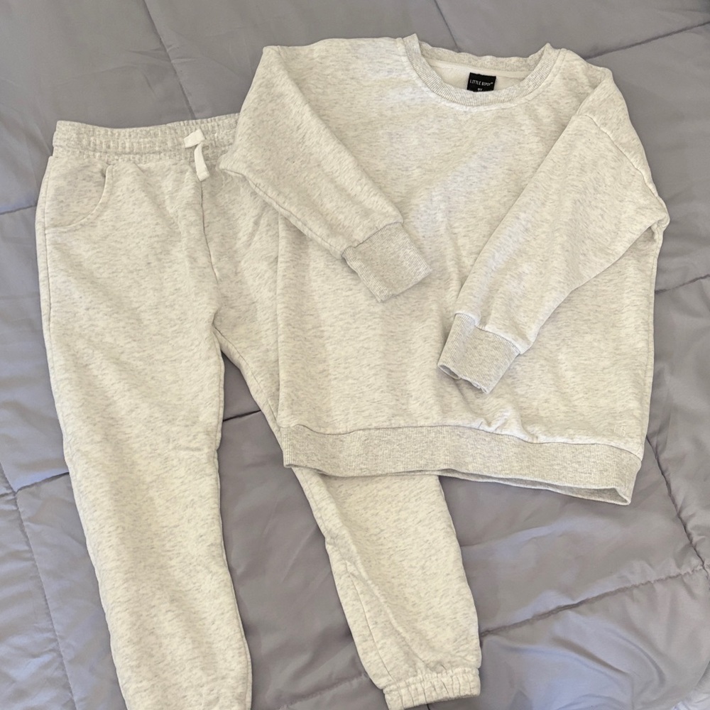 Little Bipsy Cozy Kids Sweatshirt & Jogger Set - Light Heather Gray